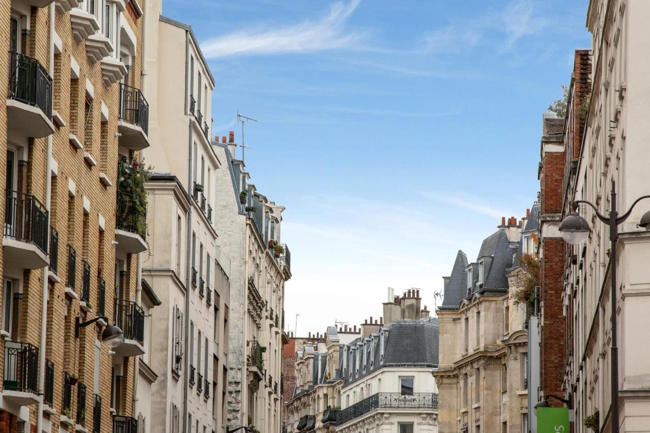 Appartamento Charming Industrial-Style Studio Just Nearby Montmartre In Paris - Welkeys Esterno foto